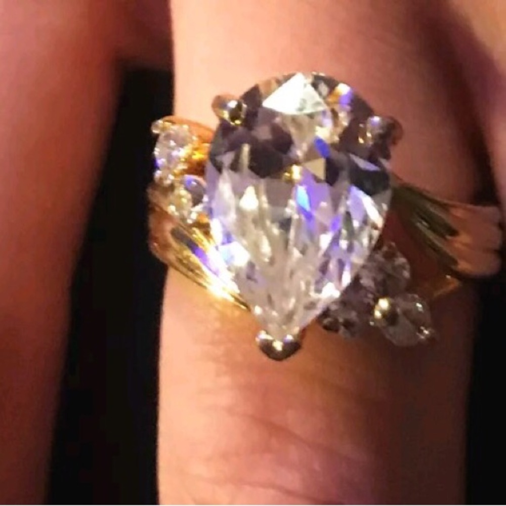 SETA Gold and Moissanite Diamond ring size 8